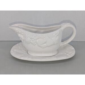 Gibson Elite White Fruit 2-PC Gravy Boat Saucer & Under Plate